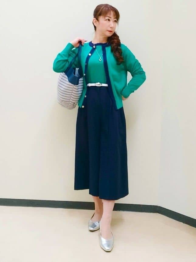花さんの「Reflect｜【アンサンブル可】バイカラーニット」を使ったコーディネート