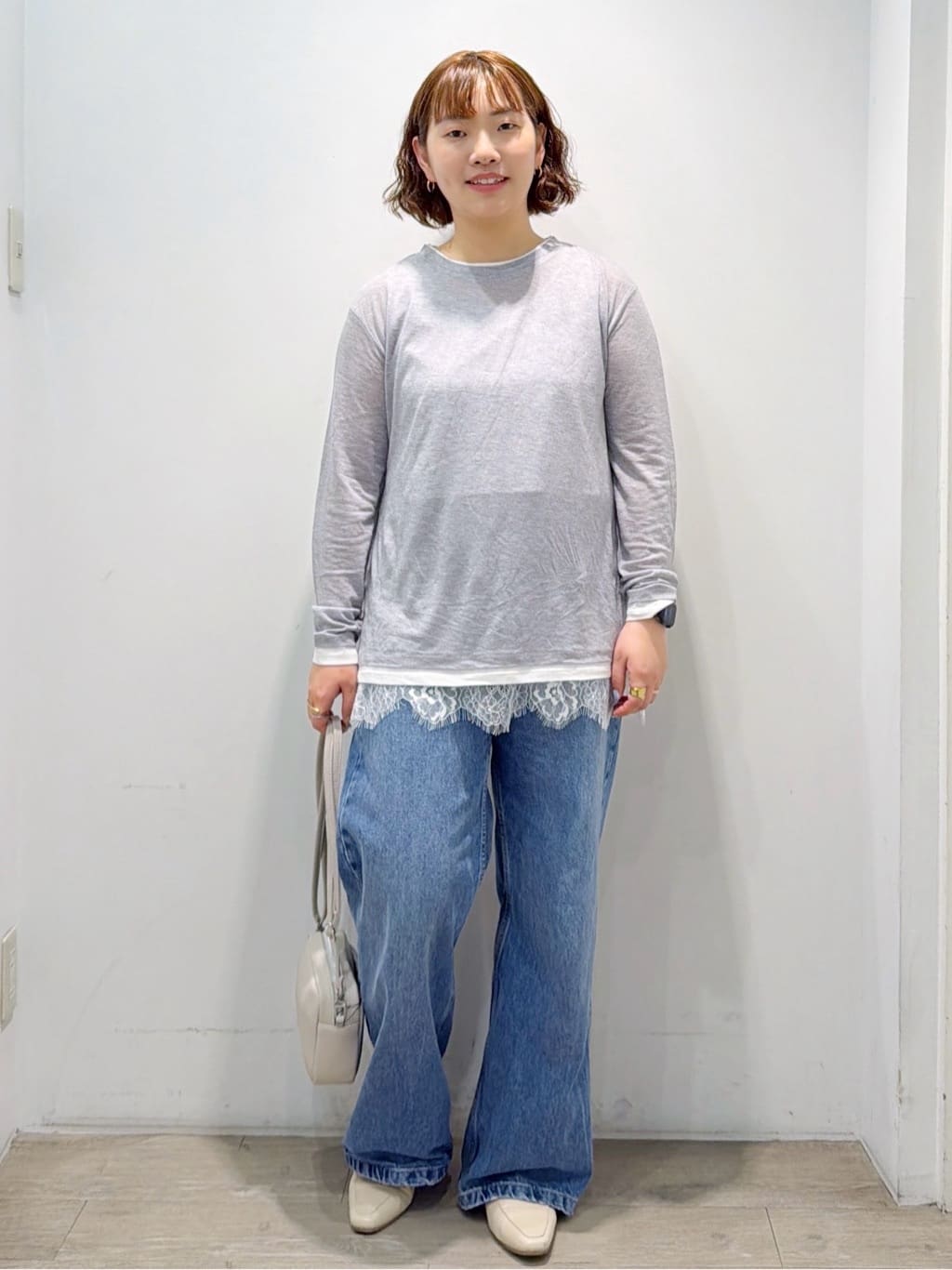 sumicaさんの「OPAQUE.CLIP｜配色レイヤードロングスリーブTシャツ【洗える】」を使ったコーディネート