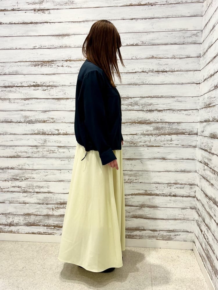 ゆっきーさんの「SHOO･LA･RUE｜【高レビュー/洗濯機可/S-LL】さらっと着られる 8分袖Ⅴネックニット」を使ったコーディネート