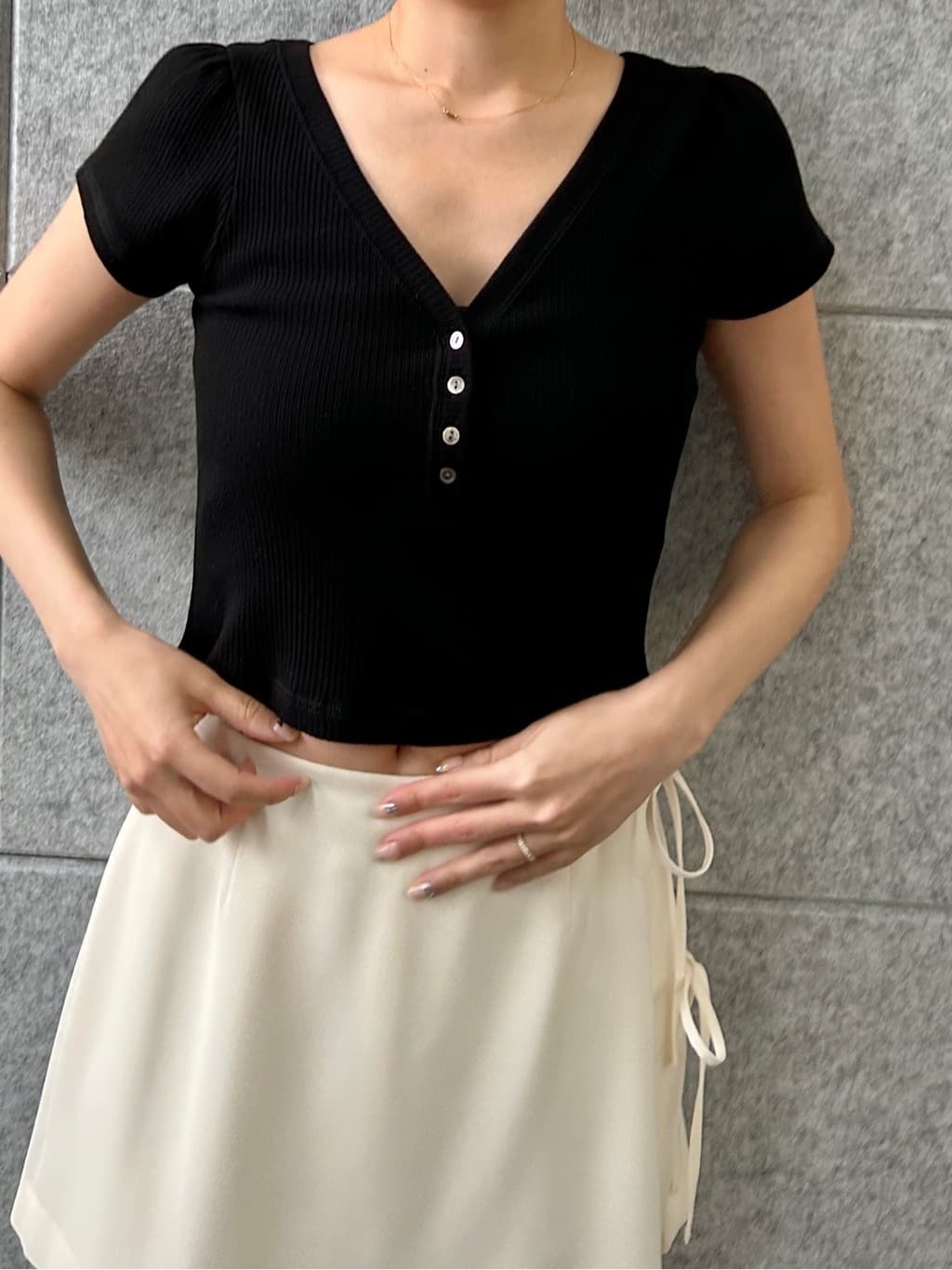 harunaさんの「CODE A｜M everyday rib button tee」を使ったコーディネート