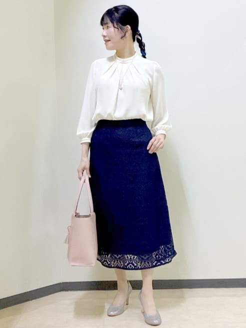  beni_gingerさんの「Reflect｜タックスタンドカラーブラウス」を使ったコーディネート