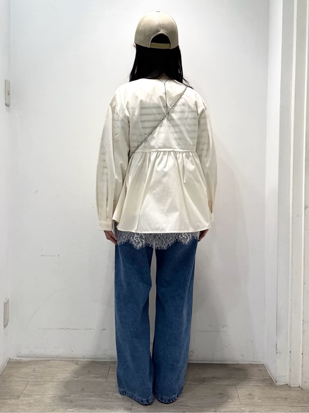 yuicciさんの「OPAQUE.CLIP｜撥水ノーカラーペプラムブルゾン【洗濯機OK／抗ピル】」を使ったコーディネート