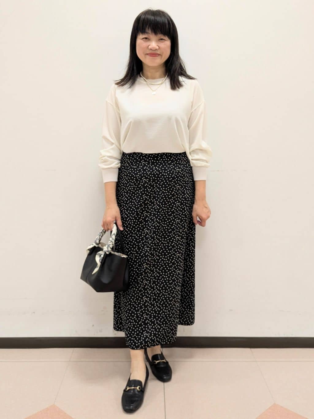 ともさんの「UNTITLED｜【Made In Japan】ガラスパールレイヤードネックレス」を使ったコーディネート