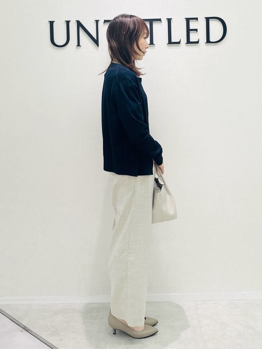 Miwaさんの「UNTITLED｜◆【アンサンブル可/洗える】クルーネックニットカーディガン」を使ったコーディネート