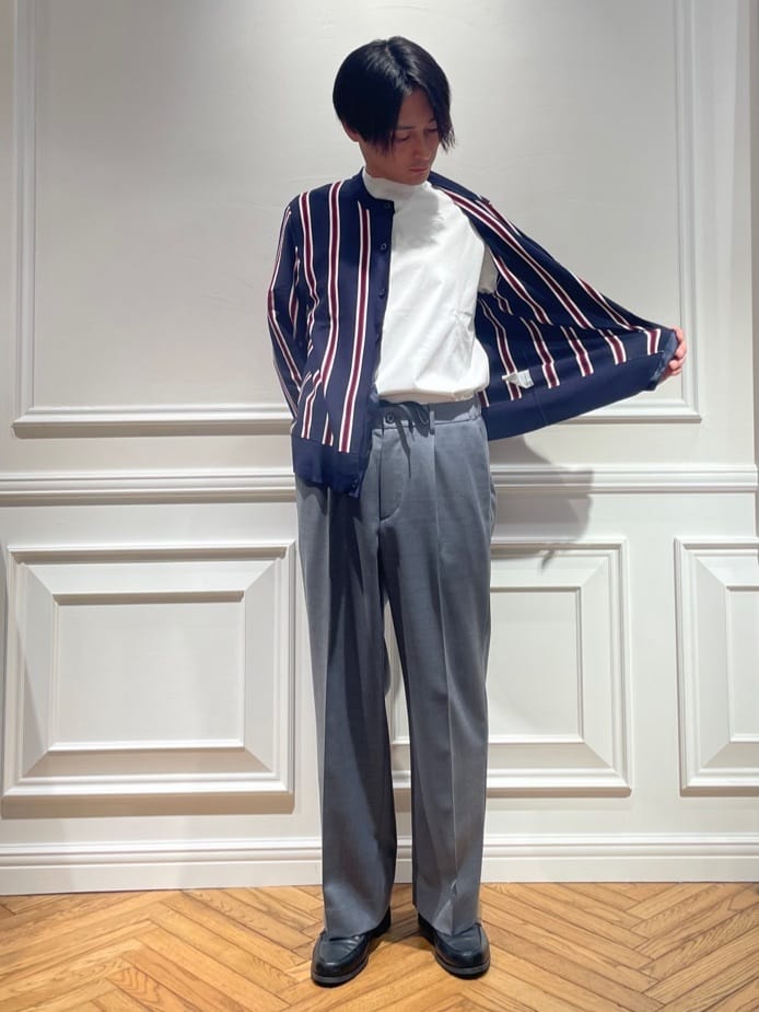 橋本さんの「DRESSTERIOR｜◆【ウォッシャブル】ウールレーヨン ストライプラウンドネックカーディガン」を使ったコーディネート