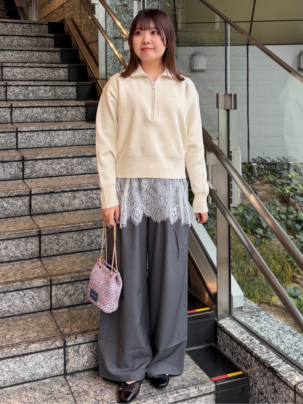 HANNAさんの「OPAQUE.CLIP｜ハーフZIP刺繍ロゴニット【洗濯機OK】」を使ったコーディネート