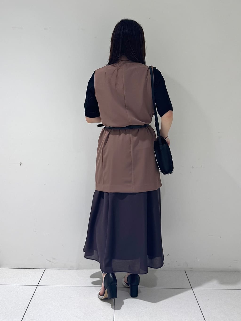 そんさんの「INDIVI｜【接触冷感／透湿／着る日傘】颯爽ジレジャケット」を使ったコーディネート