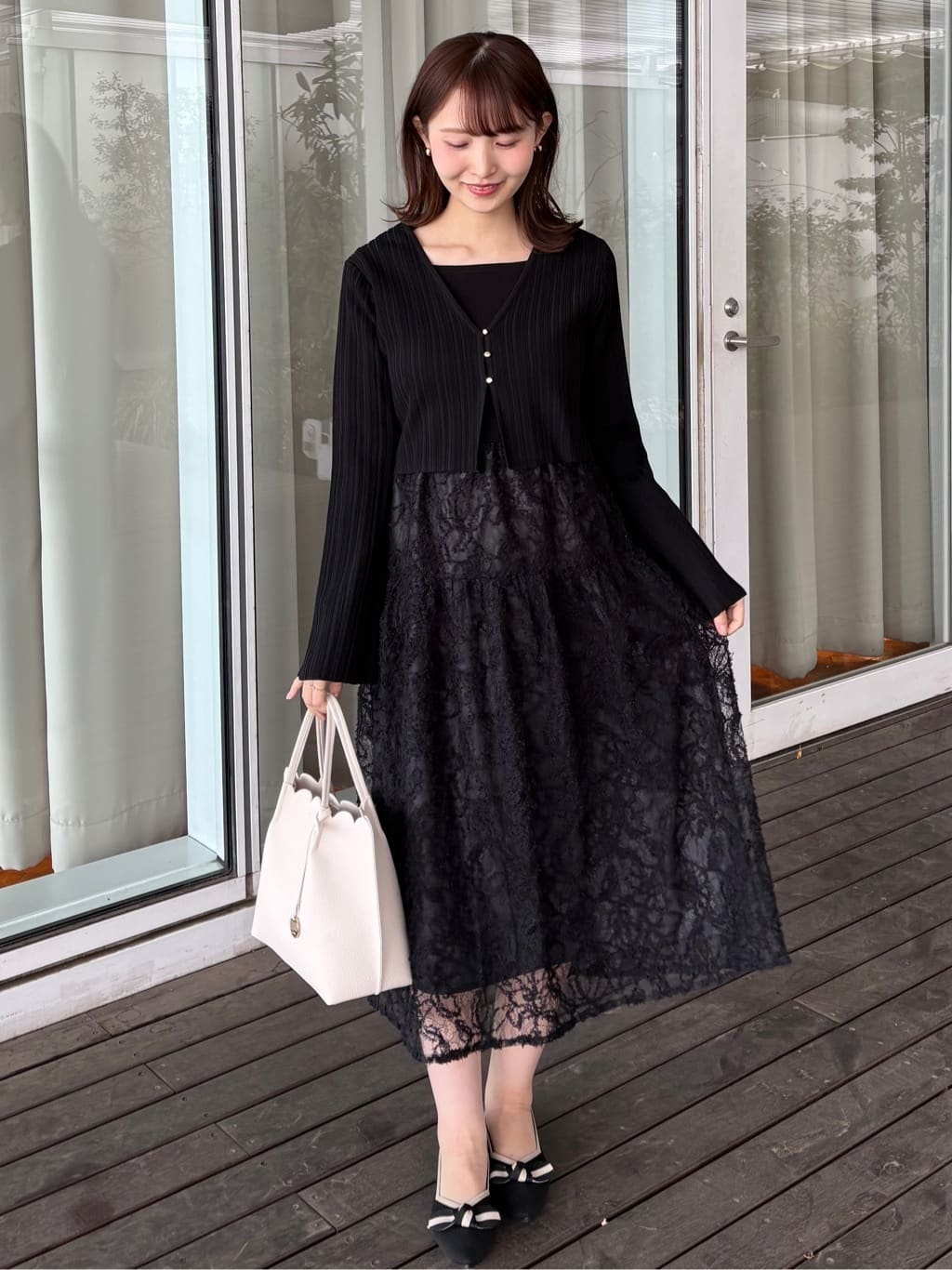 みさかさんの「index｜《ツインセット》カーディガン&times;ニットドッキングワンピース【洗濯機OK】」を使ったコーディネート