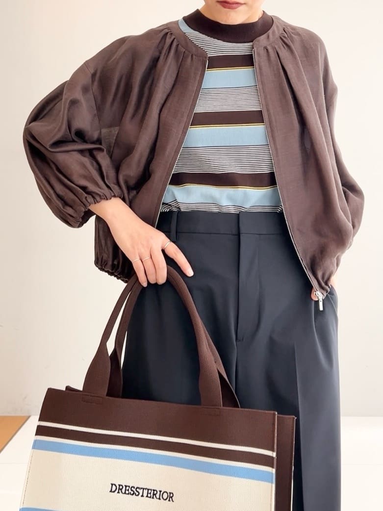 OCHIAIさんの「DRESSTERIOR｜ウォッシャブル シアーショートブルゾン」を使ったコーディネート