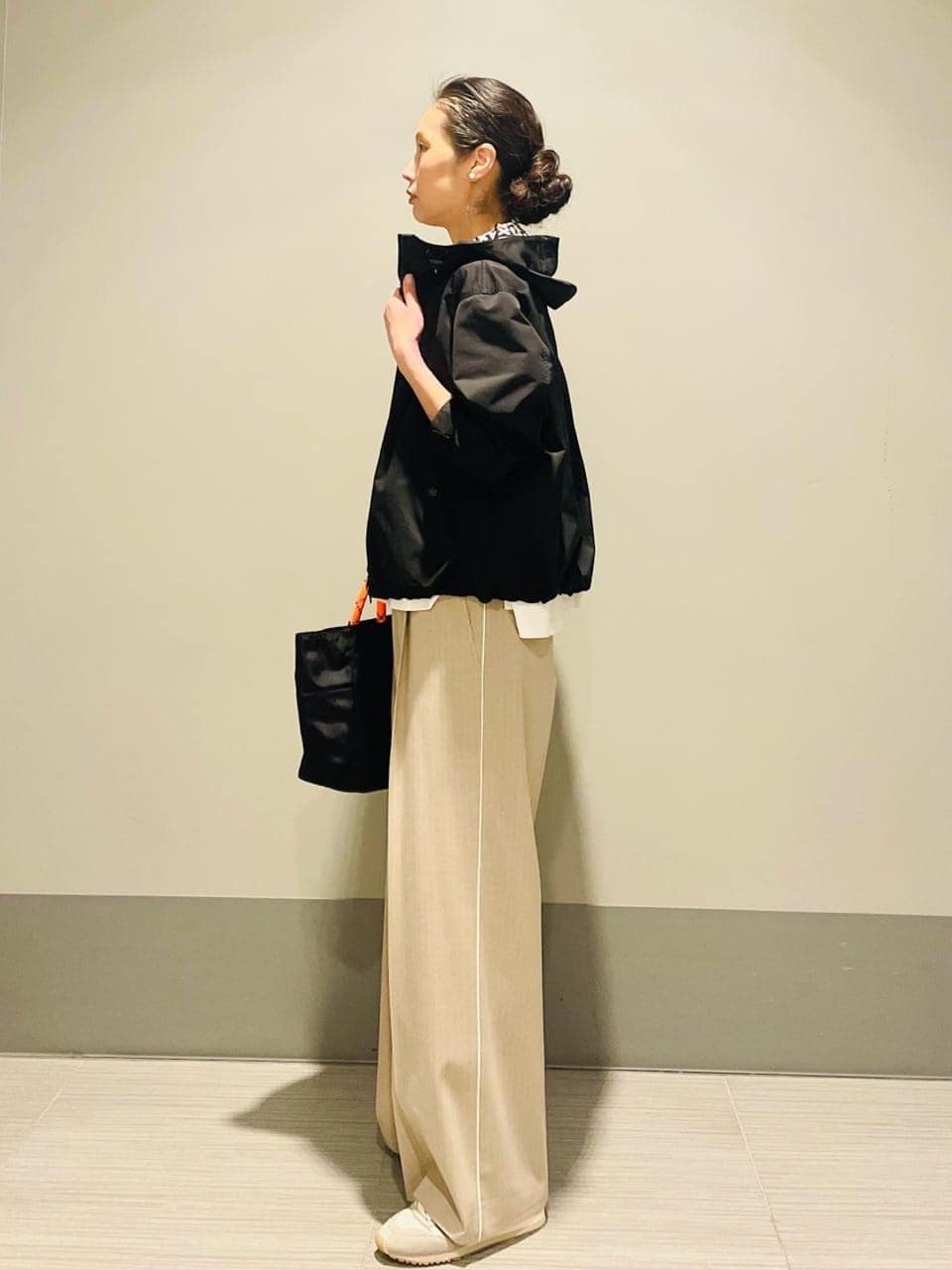 Annさんの「DRESSTERIOR｜【ウォッシャブル/撥水素材】撥水ツイル マウンテンパーカー」を使ったコーディネート
