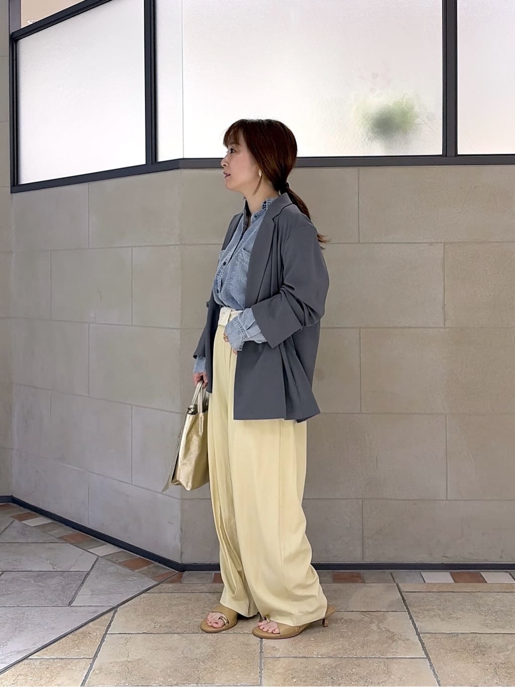 よねさんの「INDIVI｜Comfy SET UP｜ダブルブレストイージージャケット【セットアップ対応／通勤／カセット服／接触」を使ったコーディネート
