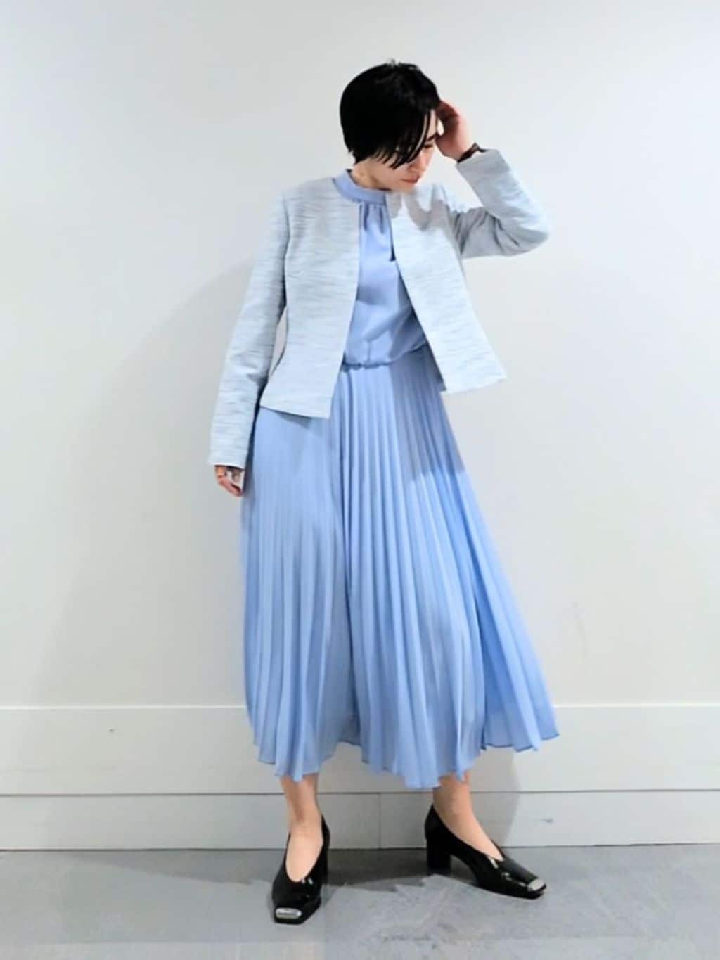 ミズタさんの「UNTITLED｜◆【フォーマル/洗える】ボウタイ プリーツワンピース」を使ったコーディネート