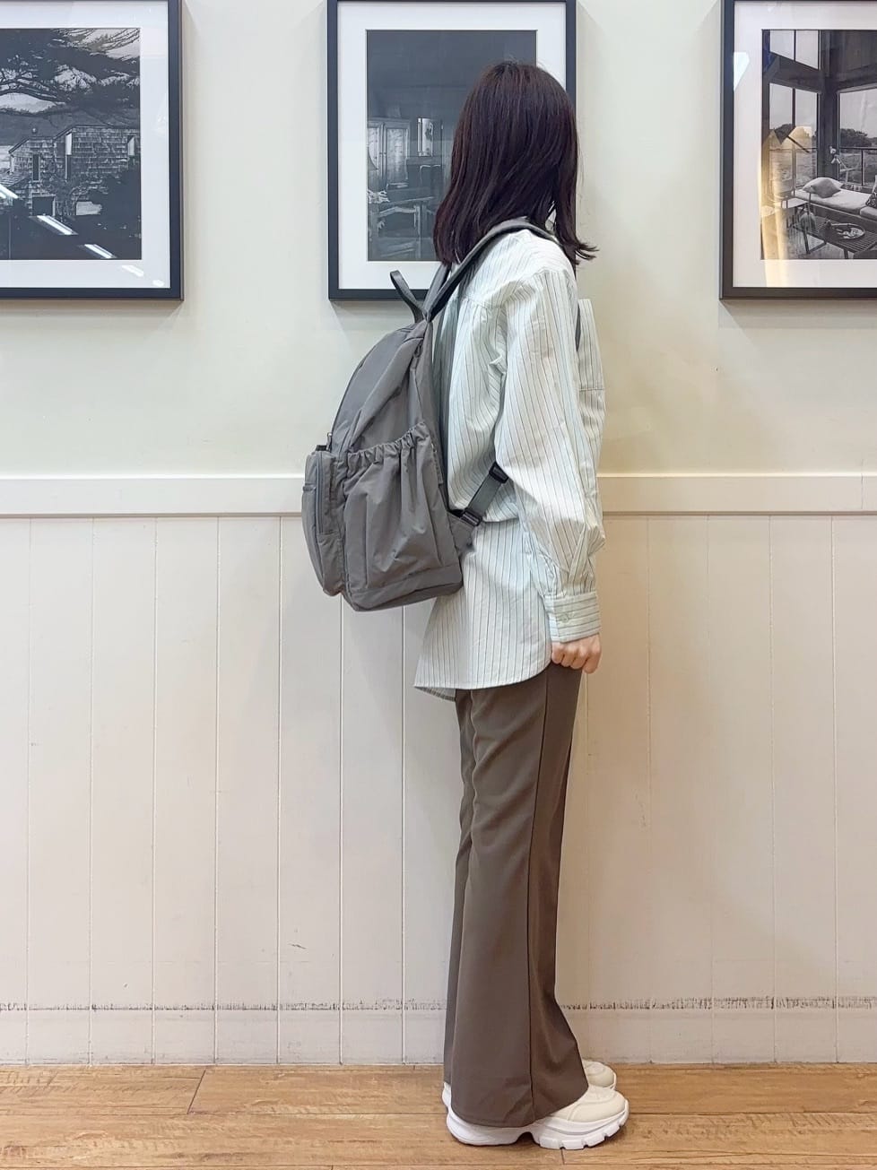 えぬさんの「SHOO･LA･RUE｜【洗濯機可】美脚見えが叶う のびのびストレッチフレアパンツ」を使ったコーディネート