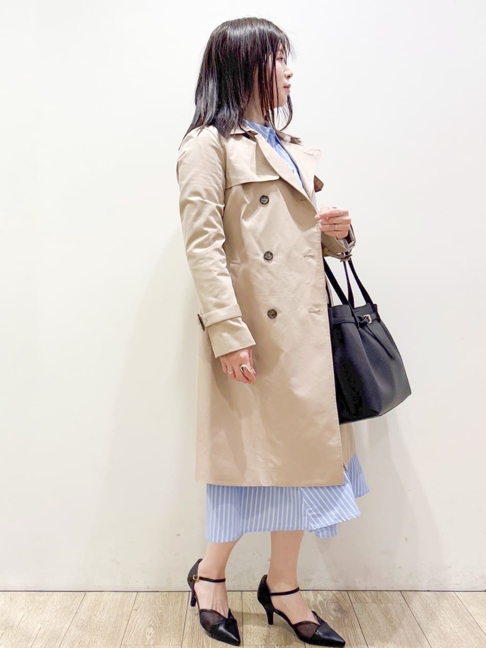 mameさんの「index｜撥水トレンチコート【洗濯機OK／花粉対応】《XS～3L》」を使ったコーディネート