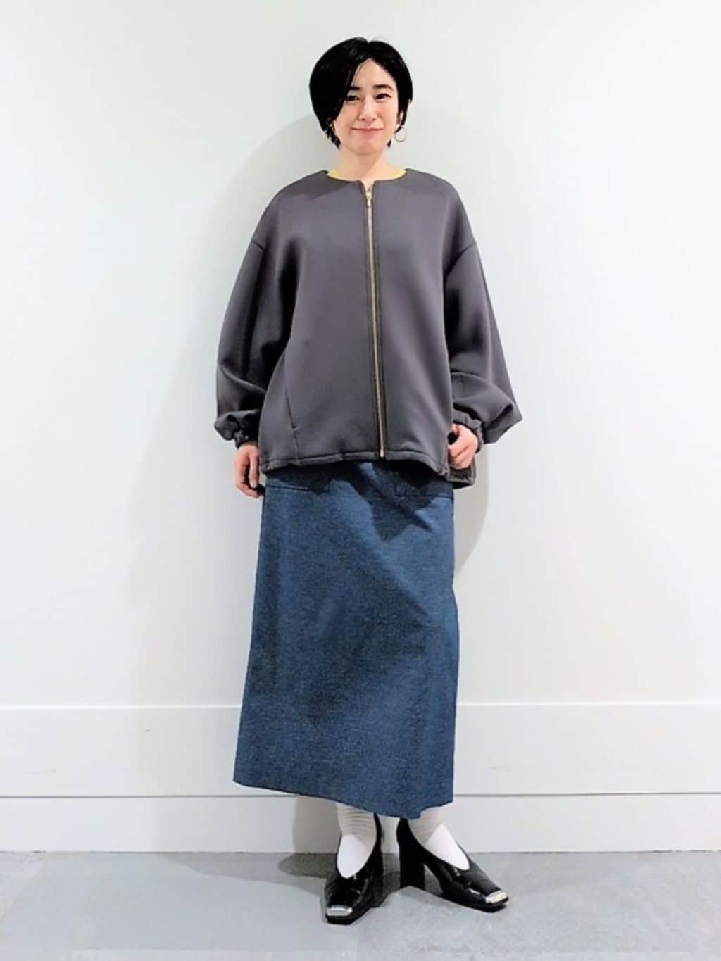 ミズタさんの「UNTITLED｜◆【春アウター/ゆったり】ダンボールジップブルゾン」を使ったコーディネート