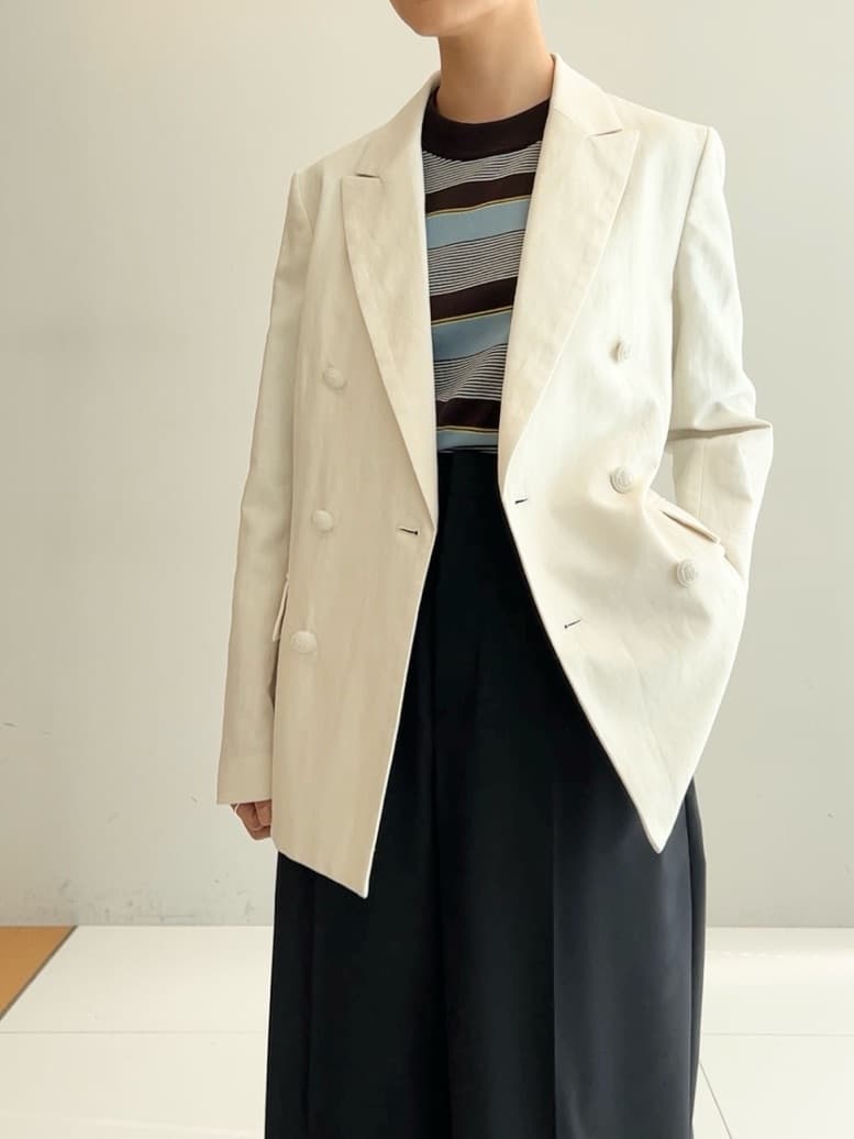 OCHIAIさんの「DRESSTERIOR｜【セットアップ可】リネンブレンドダブルブレストジャケット」を使ったコーディネート
