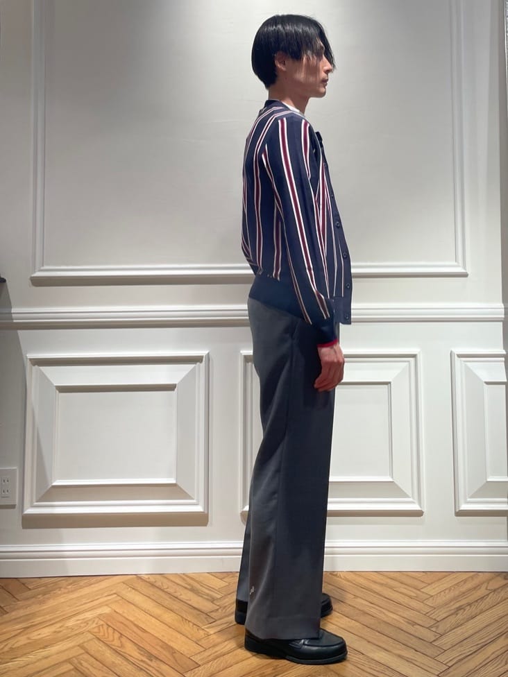 橋本さんの「DRESSTERIOR｜◆【ウォッシャブル】ウールレーヨン ストライプラウンドネックカーディガン」を使ったコーディネート