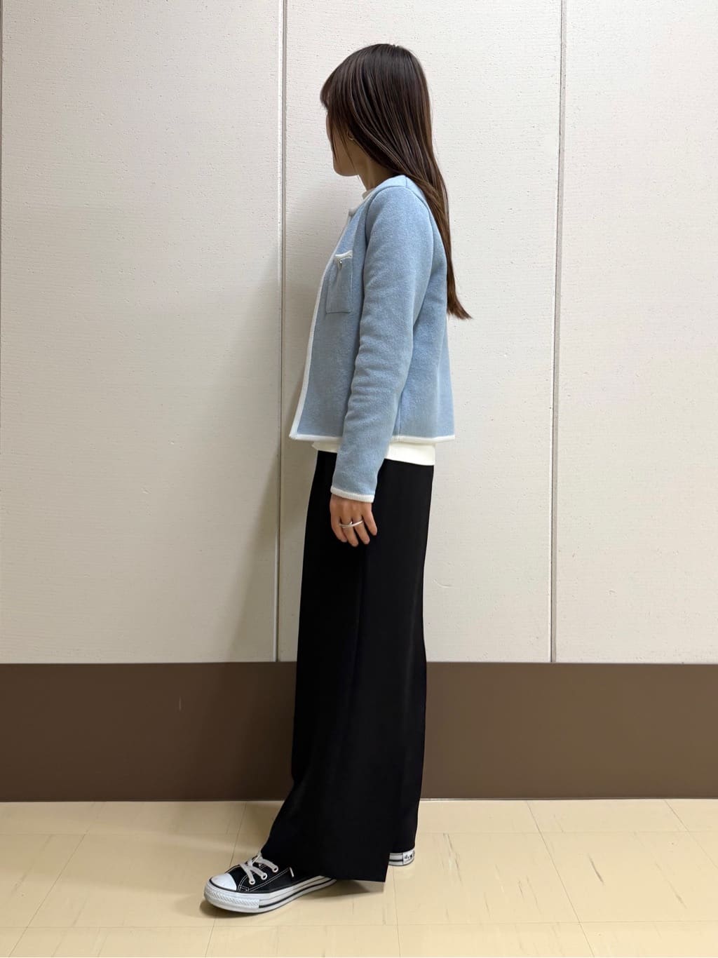 mamiさんの「INDIVI｜【洗える／凹凸編み】ジャカードニット」を使ったコーディネート