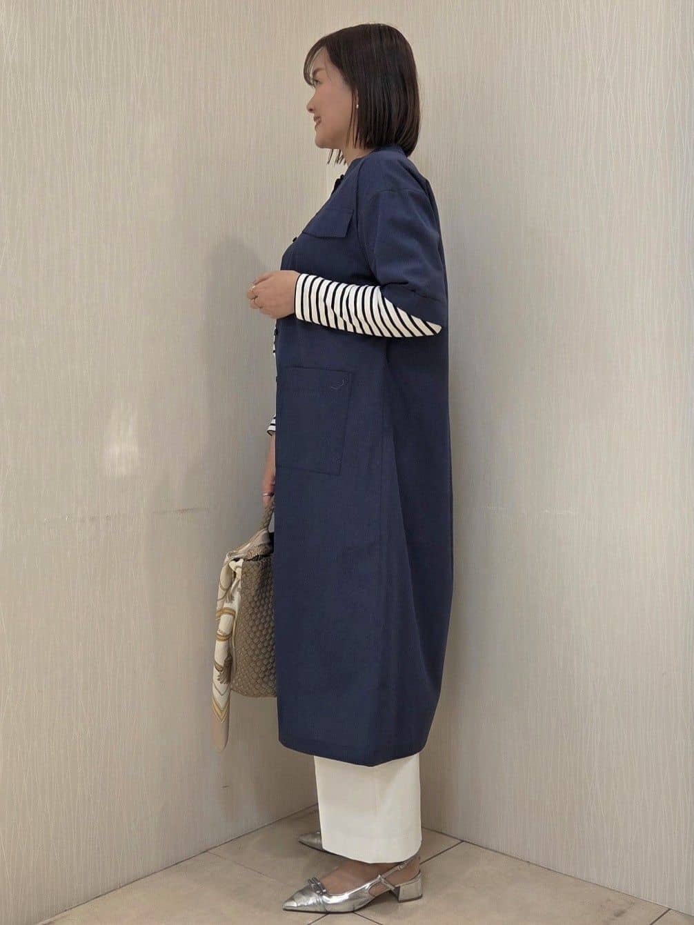 naokoさんの「UNTITLED｜◆【洗える/前開きボタン】シャンブレーシャツワンピース」を使ったコーディネート