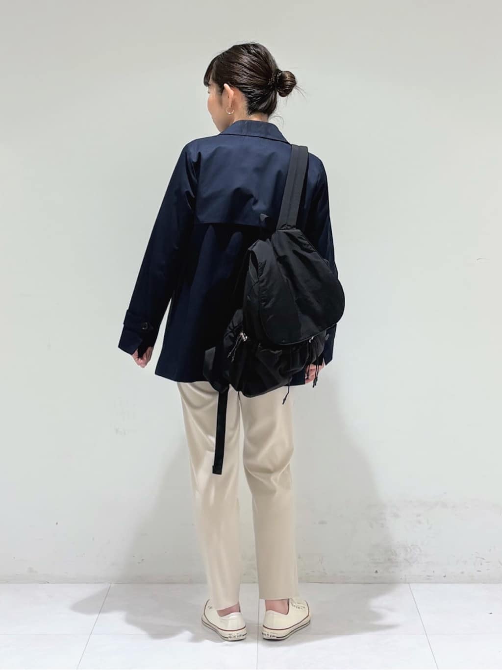 tsuyuさんの「INDIVI｜【超軽量／大人カジュアル】収納力◎！ギャザーフォルムリュック」を使ったコーディネート