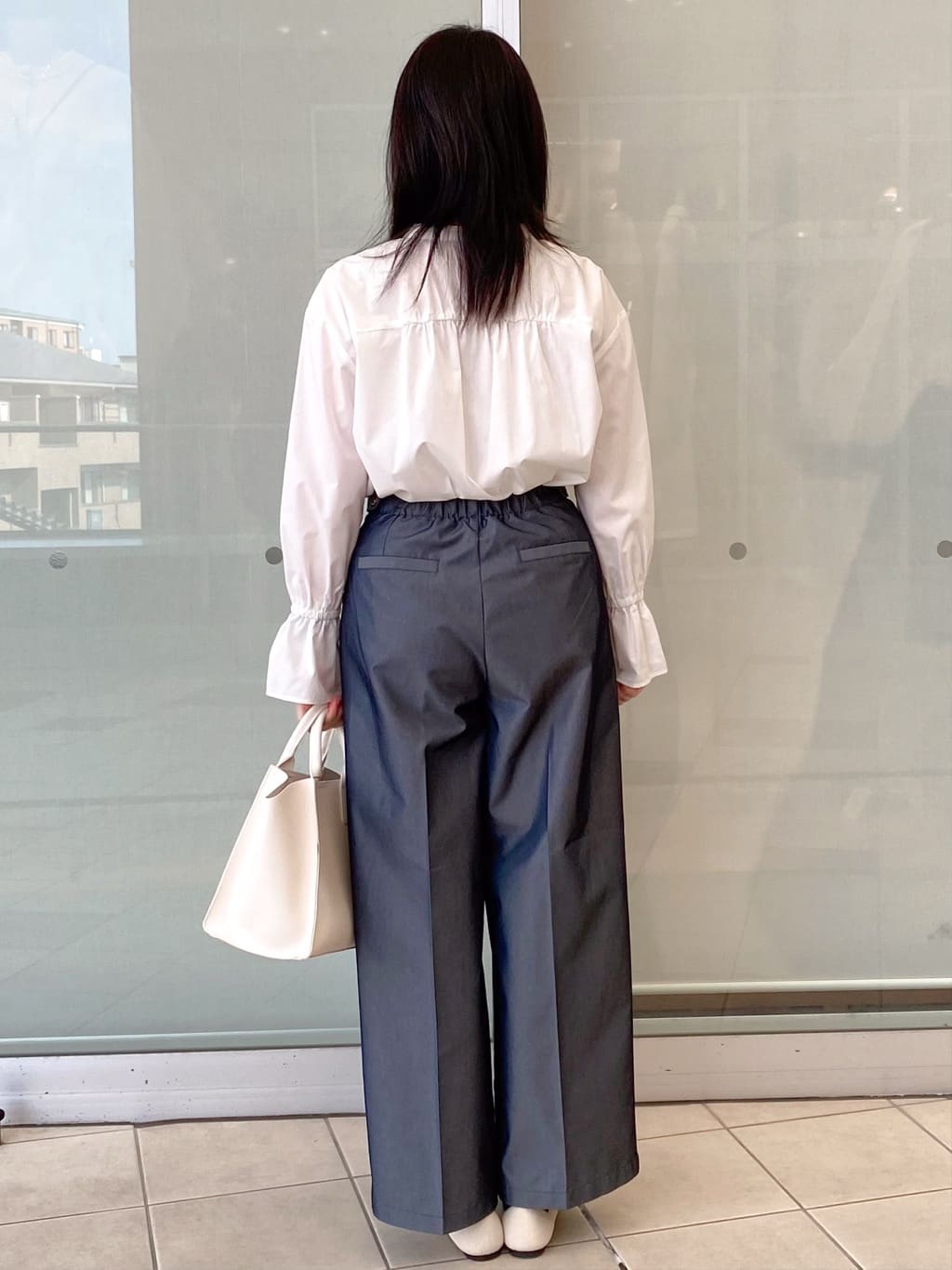 Jeanさんの「OPAQUE.CLIP｜キャンディスリーブシャツ【洗濯機OK】」を使ったコーディネート
