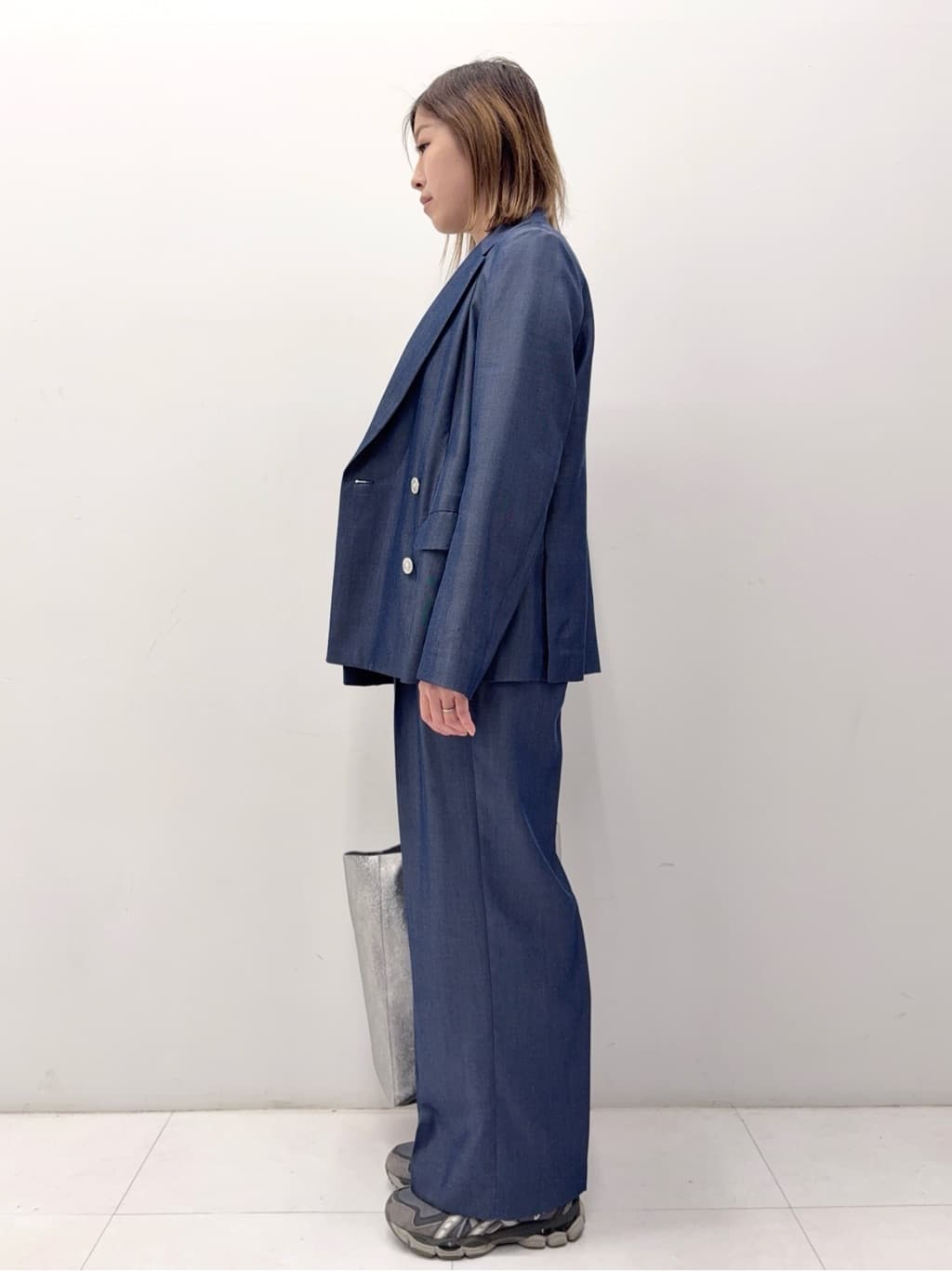 Nishijimaさんの「DRESSTERIOR｜【ウォッシャブル】コットンシルクハーフスリーブニット」を使ったコーディネート