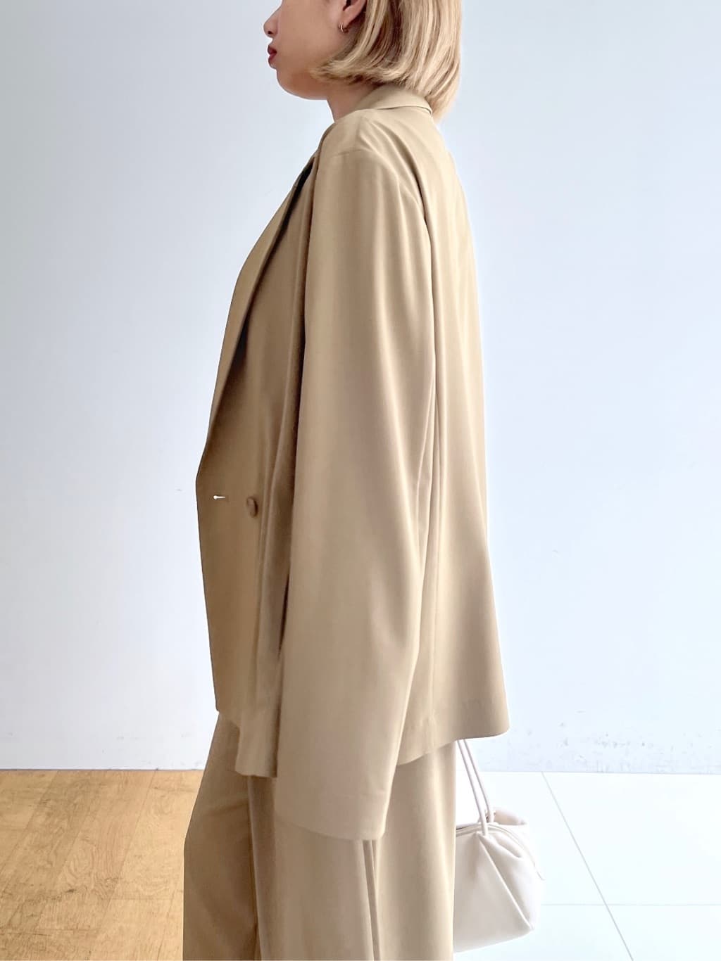Harukaさんの「INDIVI｜Comfy SET UP｜ダブルブレストイージージャケット【セットアップ対応／通勤／カセット服／接触」を使ったコーディネート