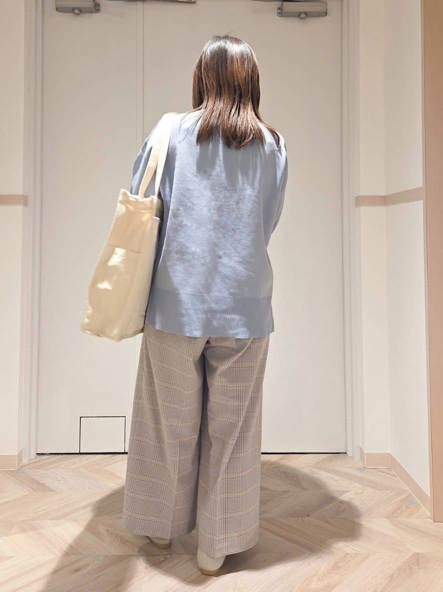 TSUCHIYAさんの「SHOO･LA･RUE｜【NEW/22.5㎝-24.5㎝】洗えてサラサラ ニットパンプス」を使ったコーディネート