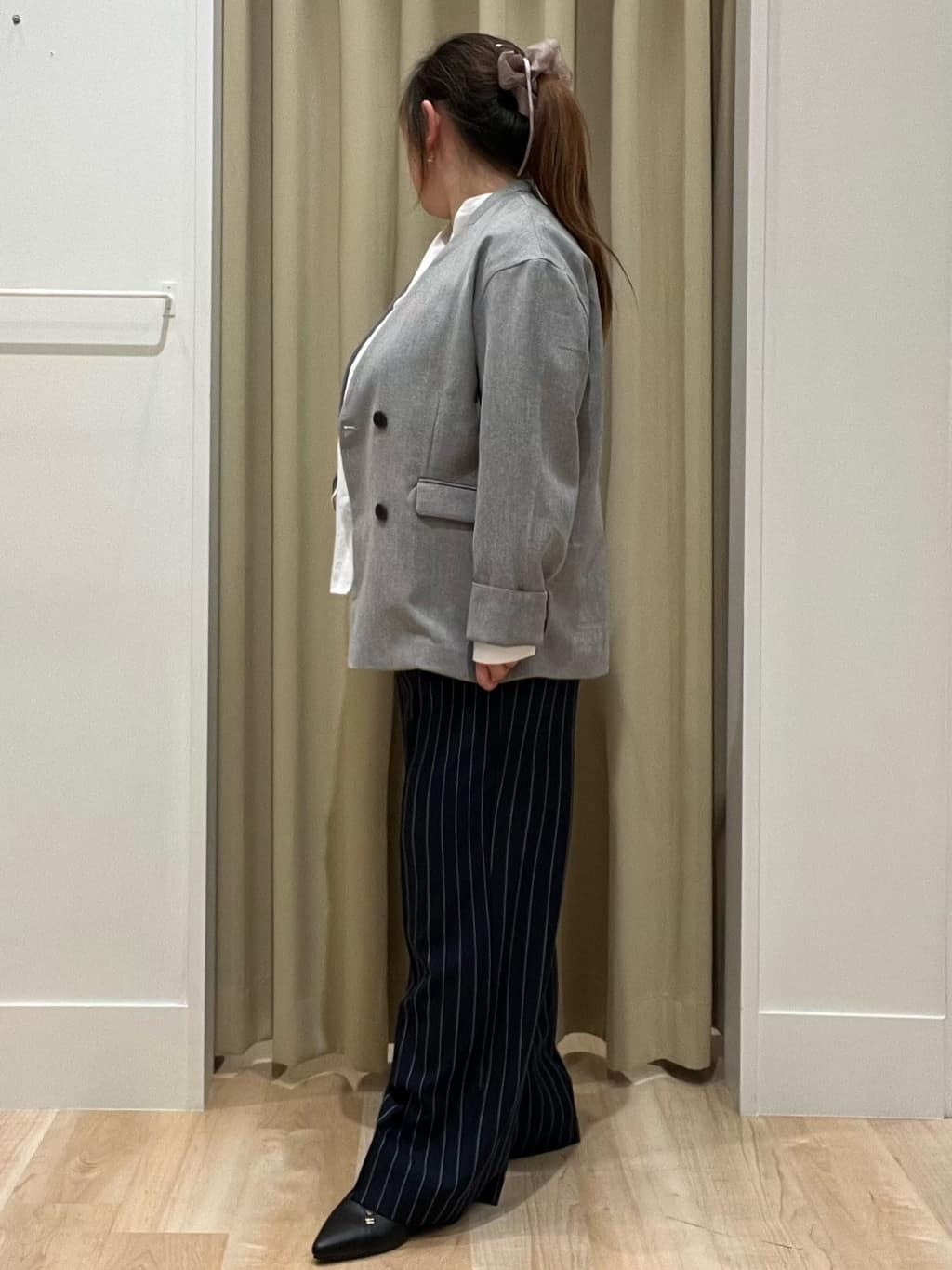 たまさんの「grove｜【貴島明日香さん着用】お仕事も普段も。今どきワークシャツブラウス」を使ったコーディネート