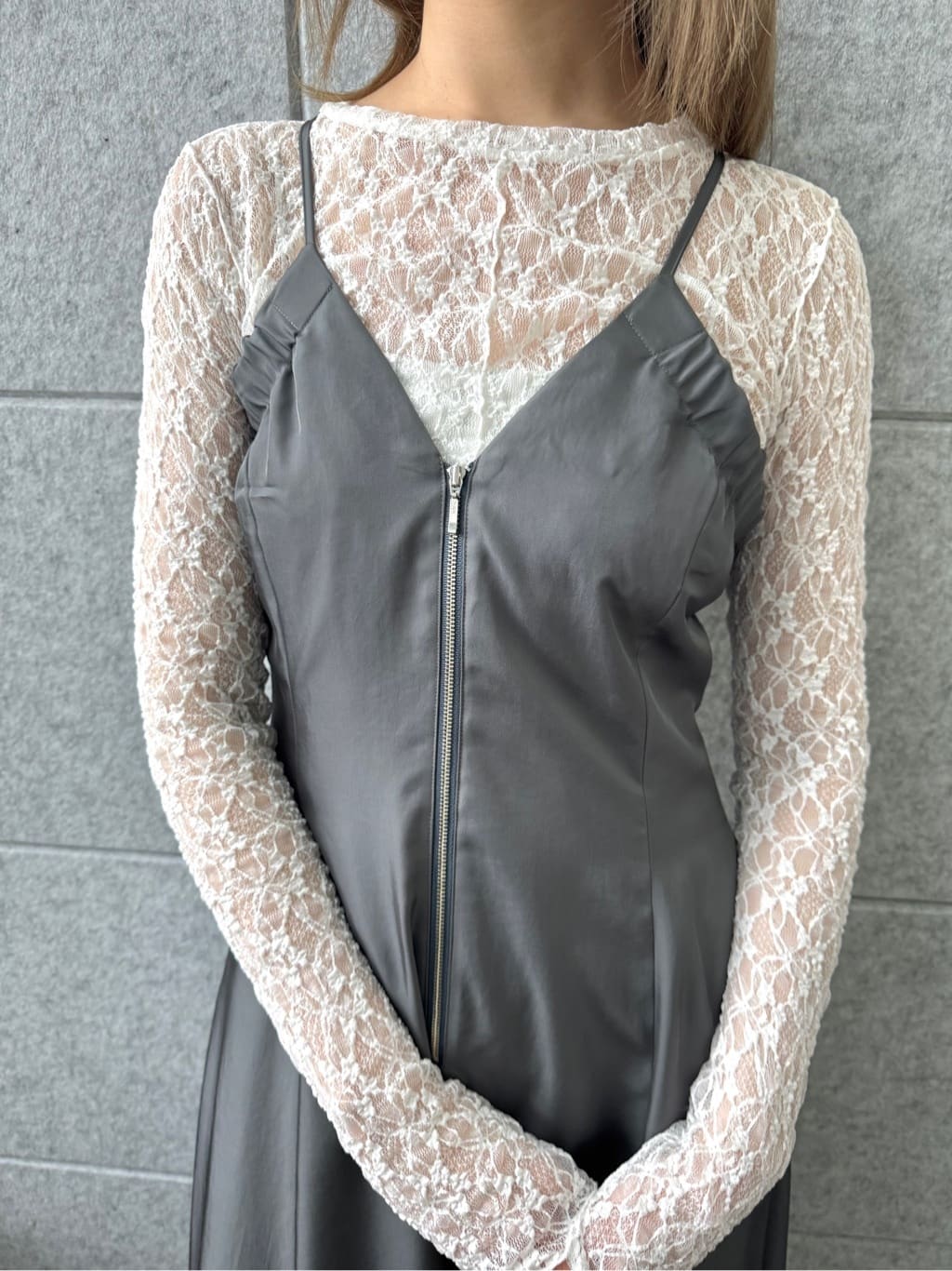 uchi__yamaさんの「CODE A｜heyep｜Silk Hair Band」を使ったコーディネート