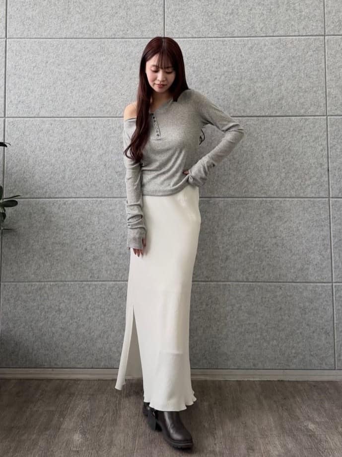 kanamiさんの「CODE A｜henry long sleeve」を使ったコーディネート