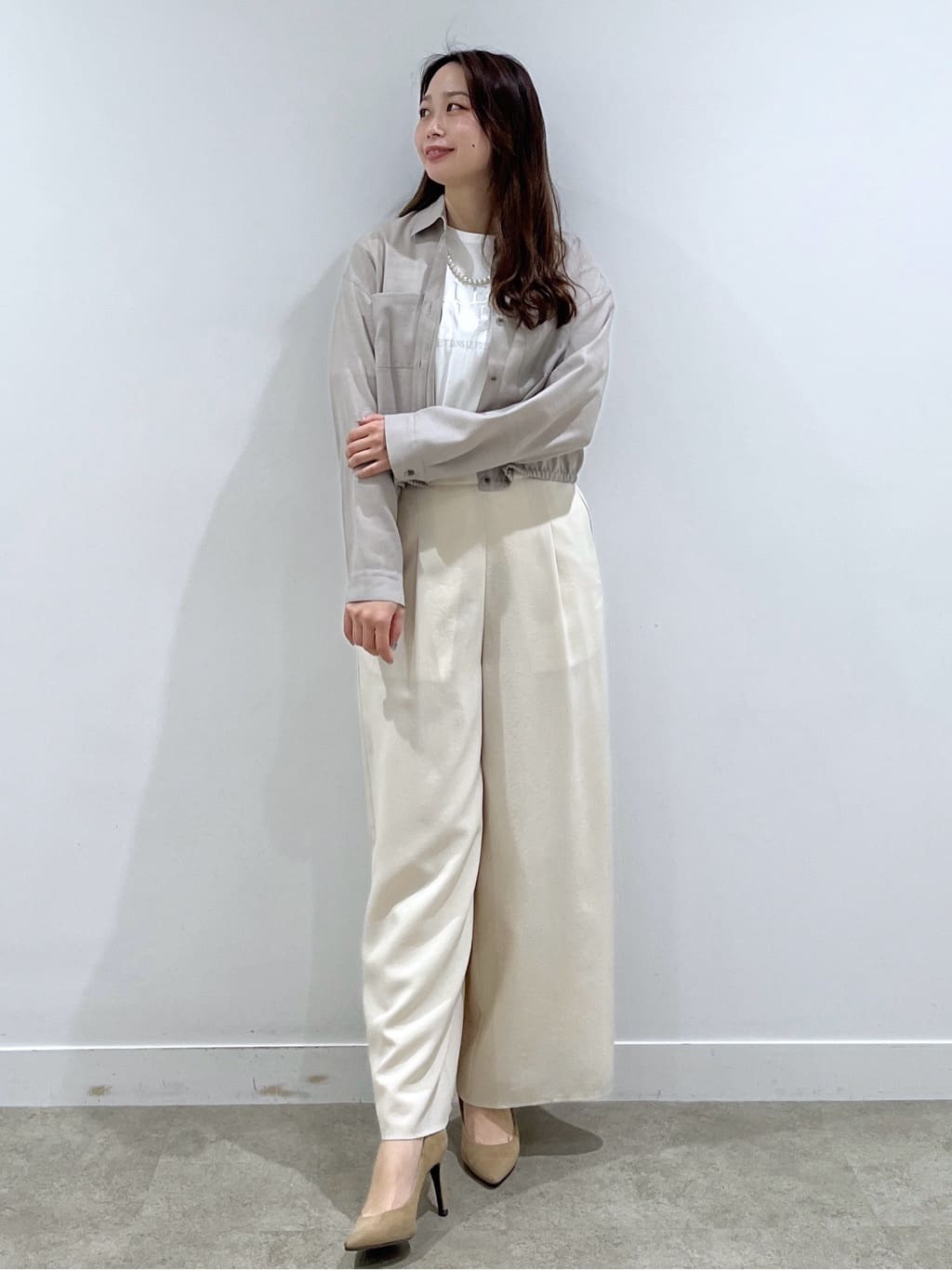Saekoさんの「COUP DE CHANCE｜【手洗い可/ショート丈】クロップドシャツ」を使ったコーディネート