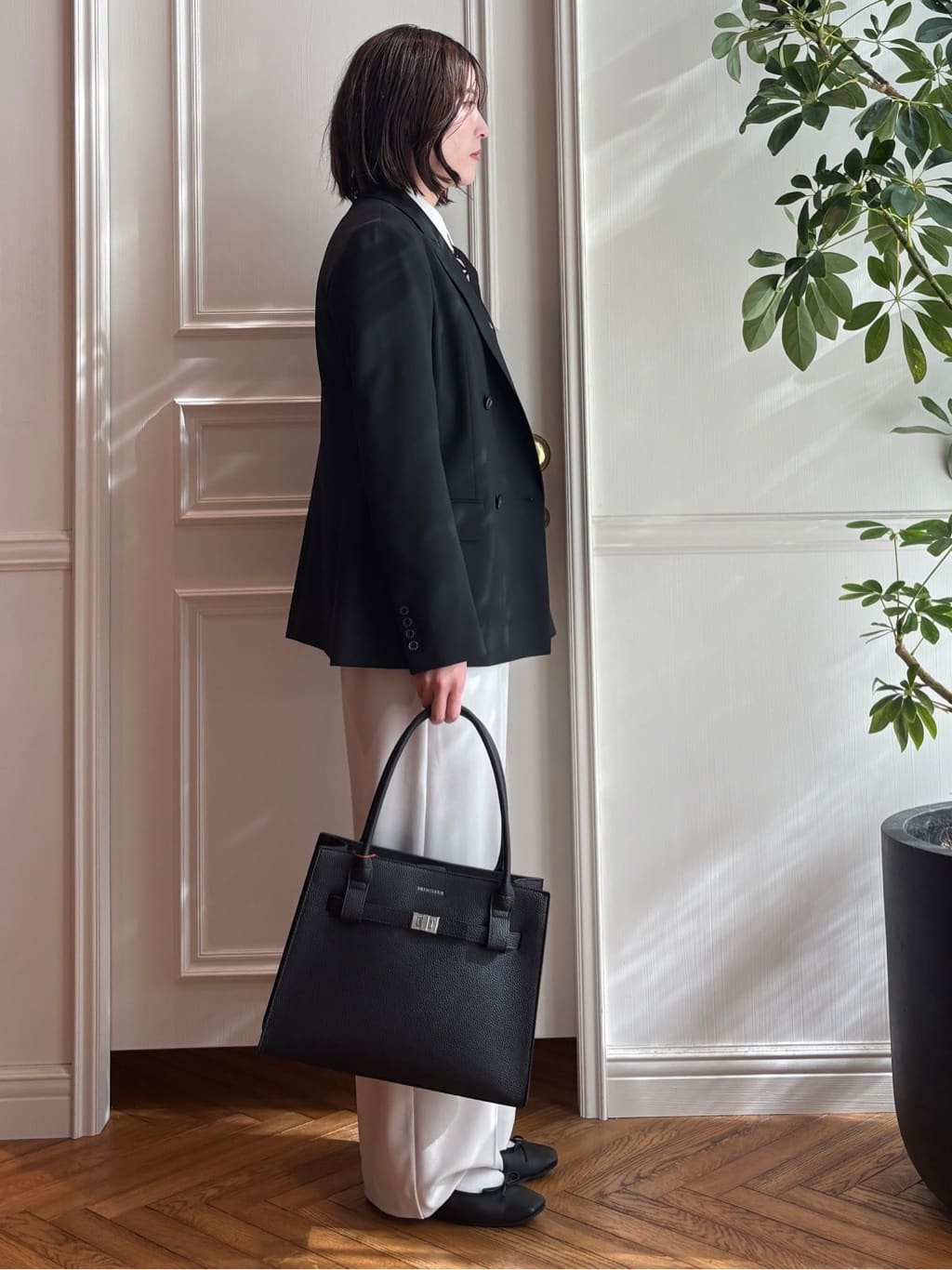nakaoさんの「DRESSTERIOR｜◆ソフトレザーバレエシューズ」を使ったコーディネート