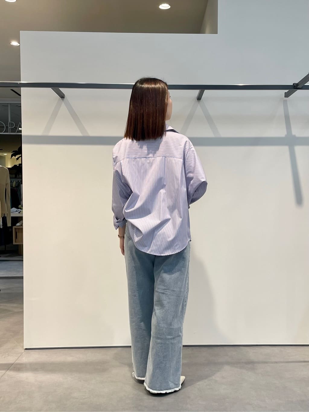 amiさんの「INDIVI｜Timeless｜ビッグポケットフォルムシャツ【接触冷感】」を使ったコーディネート