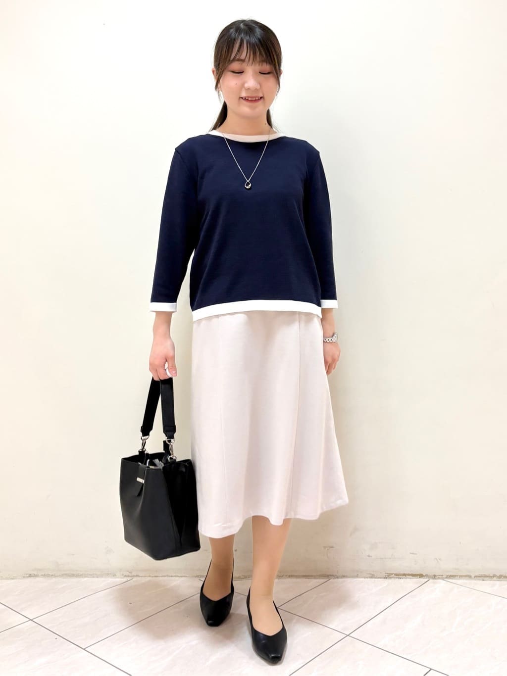 mikiさんの「Reflect｜【アンサンブル可】バイカラーニット」を使ったコーディネート