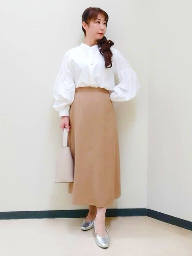 花さんの「Reflect｜【腰周りカバー／長め丈】モックネックニットプルオーバー」を使ったコーディネート