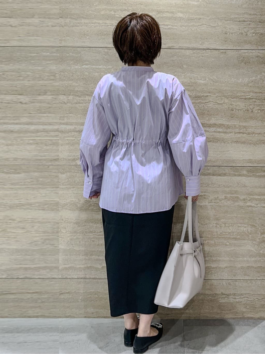 NAMIさんの「OPAQUE.CLIP｜ストライプペプラムデザインブラウス【洗濯機OK】」を使ったコーディネート