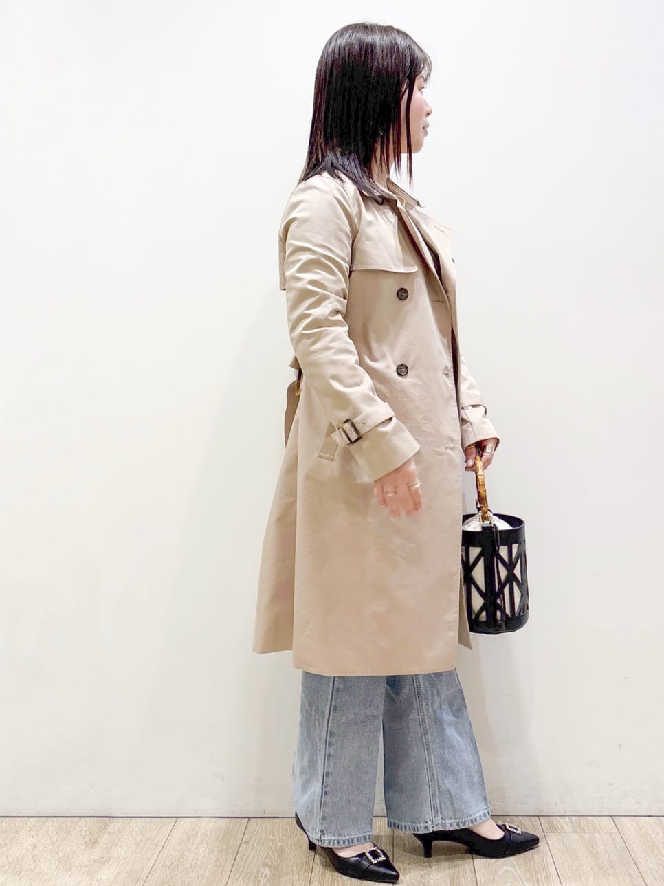 mameさんの「index｜撥水トレンチコート【洗濯機OK／花粉対応】《XS～3L》」を使ったコーディネート