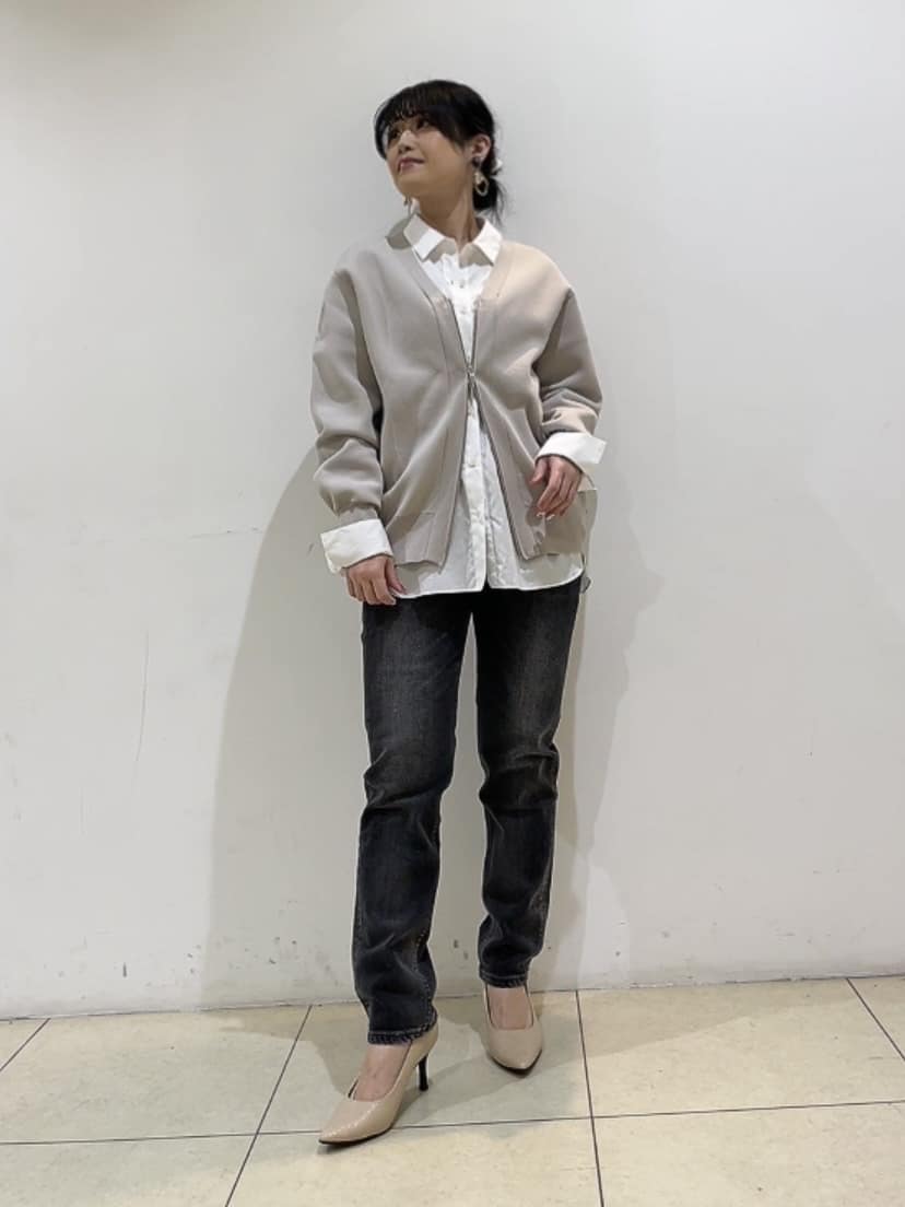 watanabeさんの「UNTITLED｜【重ね着レイヤード/スーツブラウス】ファインブロードベーシックシャツ」を使ったコーディネート