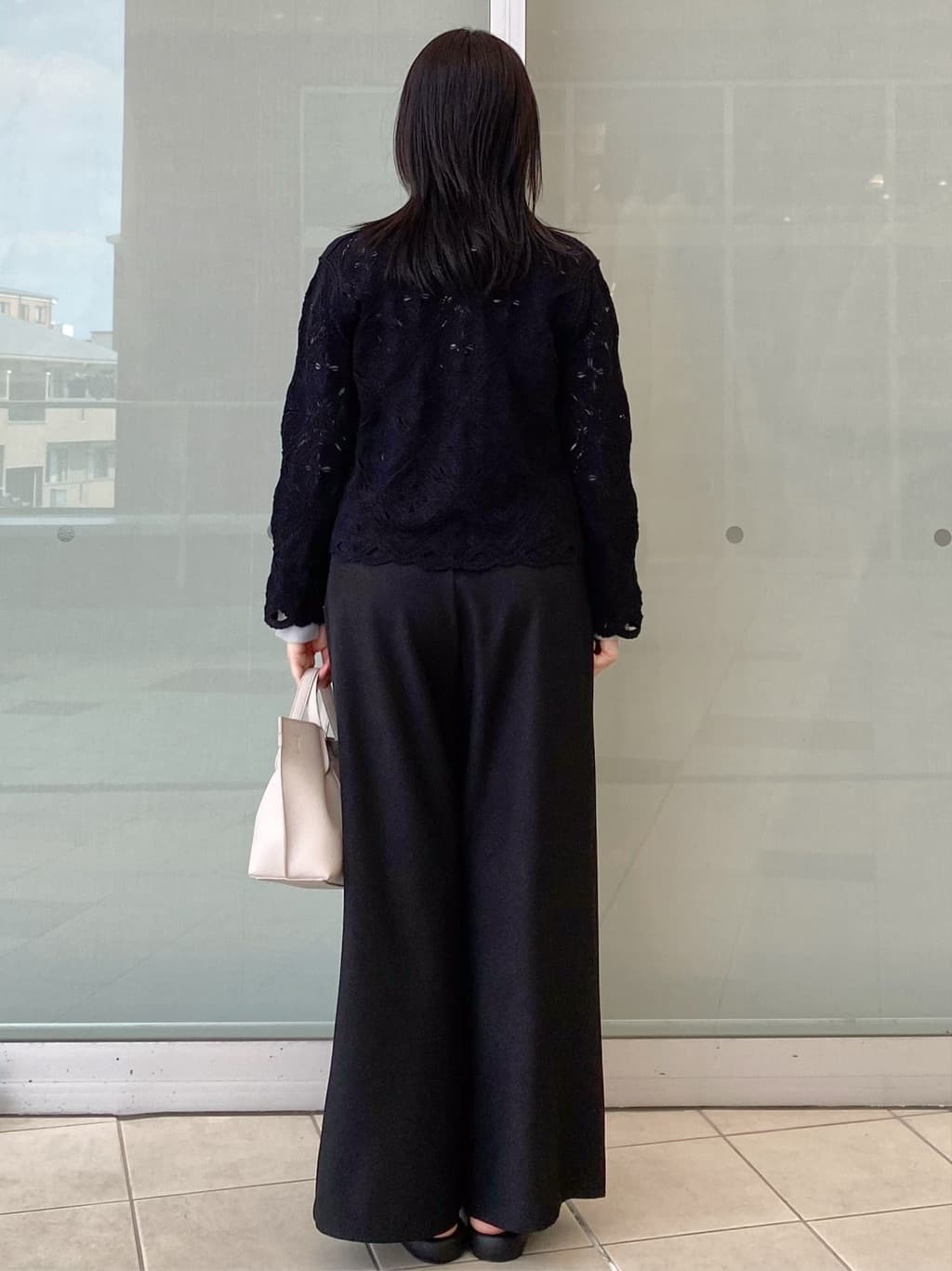 Jeanさんの「OPAQUE.CLIP｜かぎ針風ニットカーディガン【洗濯機OK】」を使ったコーディネート