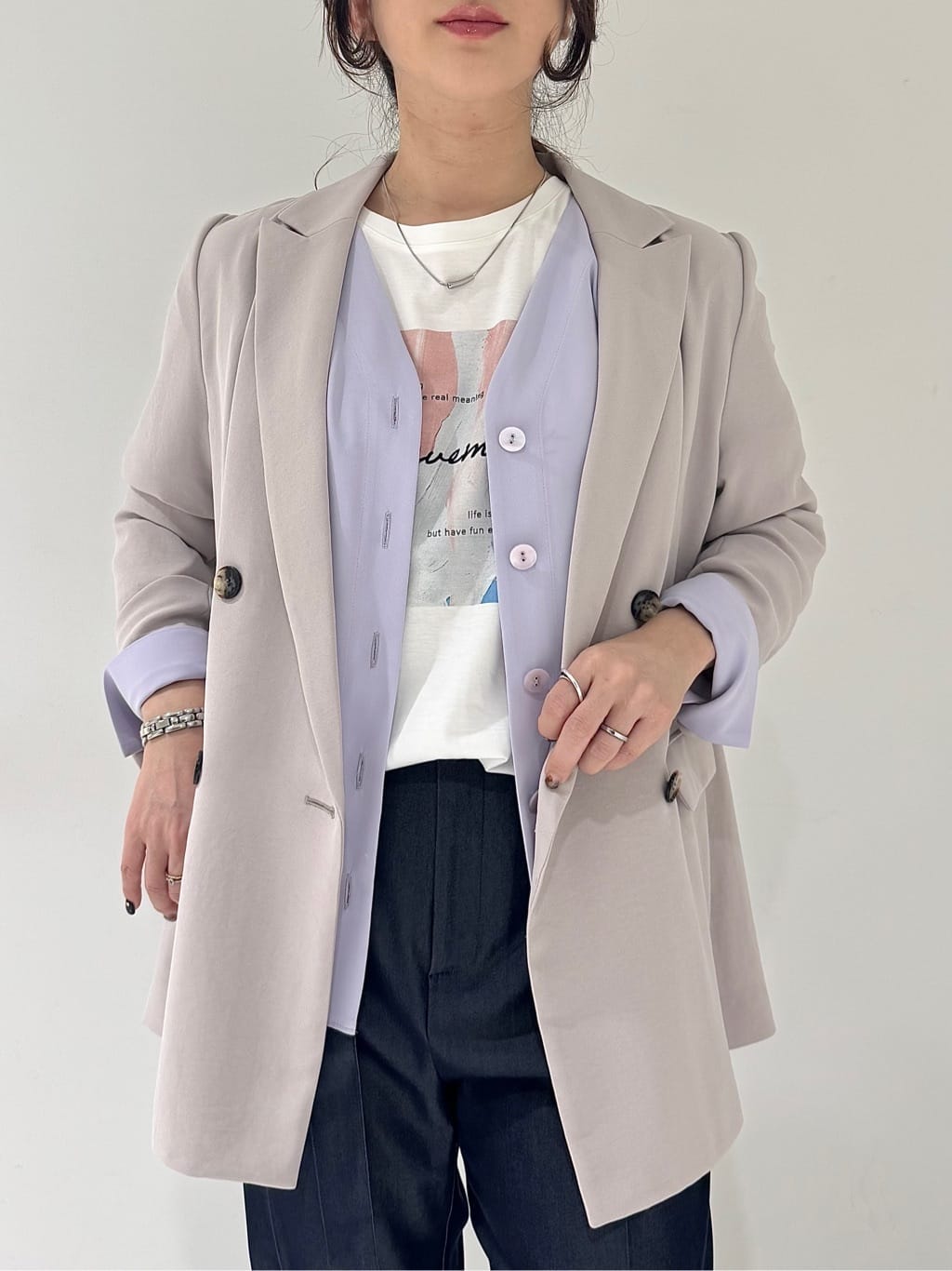 そんさんの「INDIVI｜【洗える／多機能／SETUP可】着る日傘ダブルジャケット」を使ったコーディネート