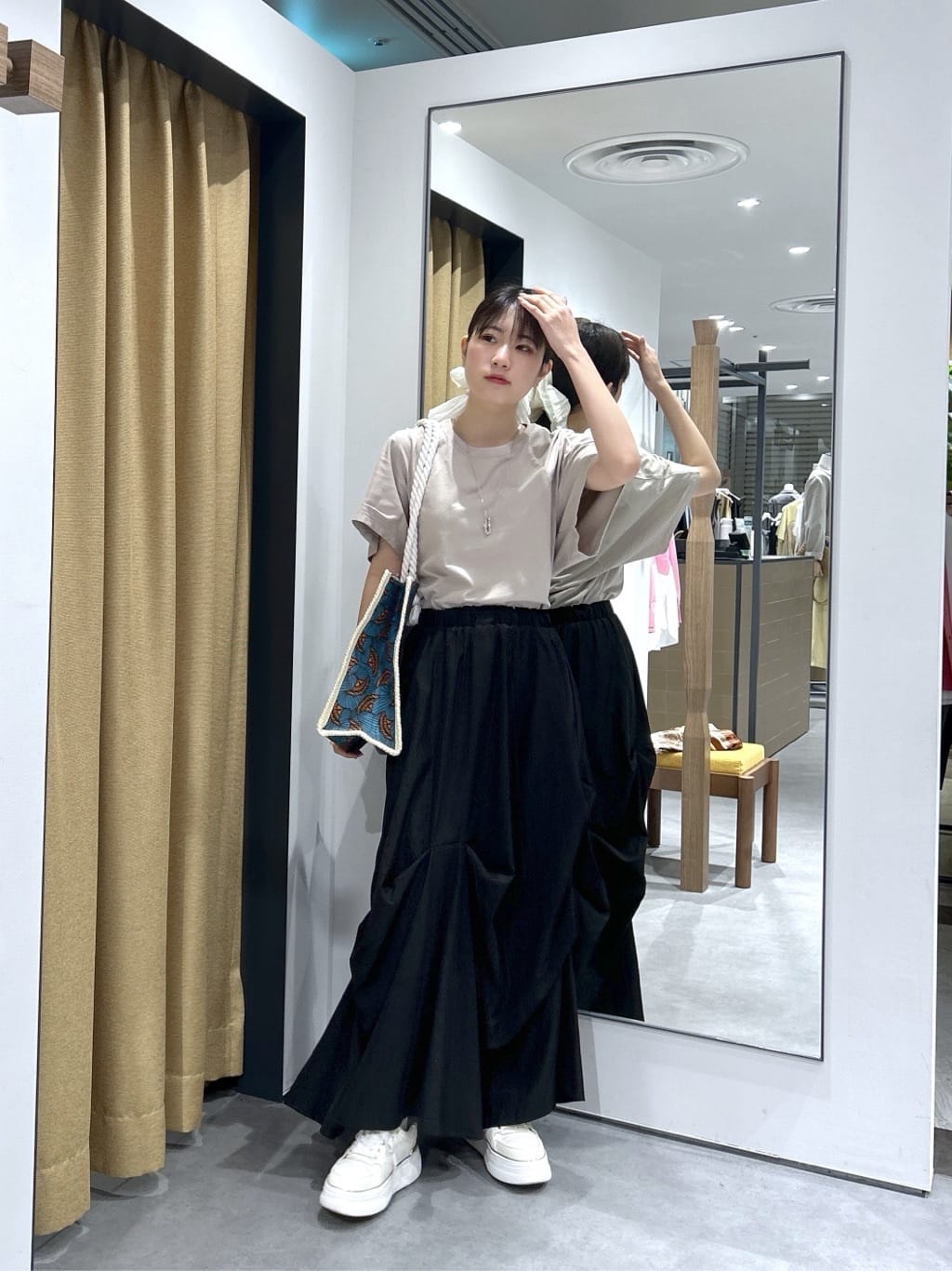 Renoさんの「INDIVI｜【UVカット】ラグランフォルムカットソー」を使ったコーディネート