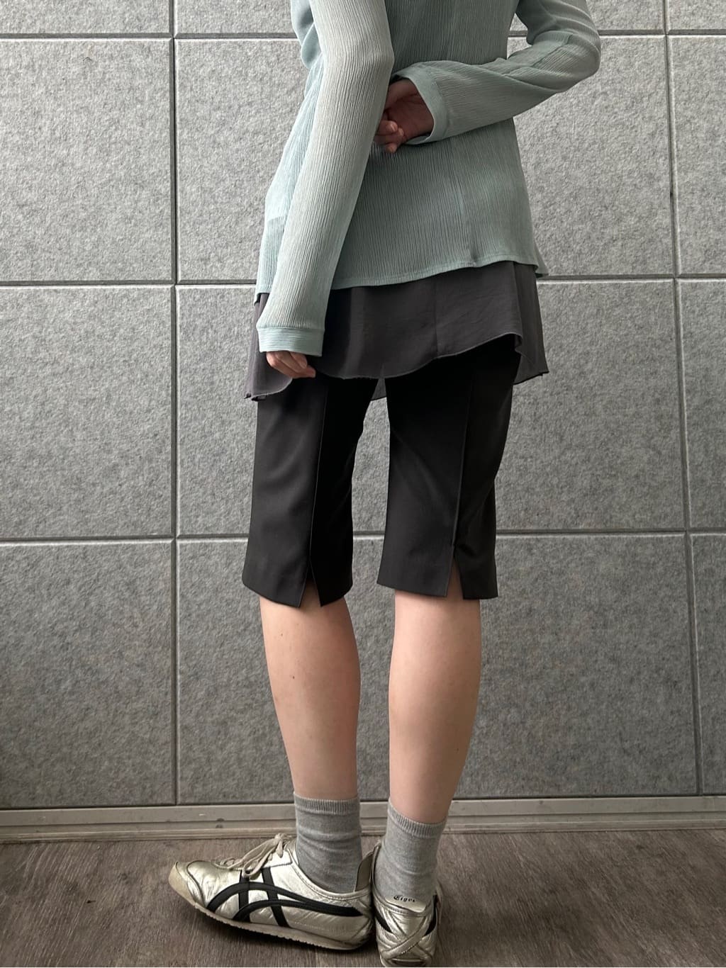 honoka Aさんの「CODE A｜thin gather shirts」を使ったコーディネート