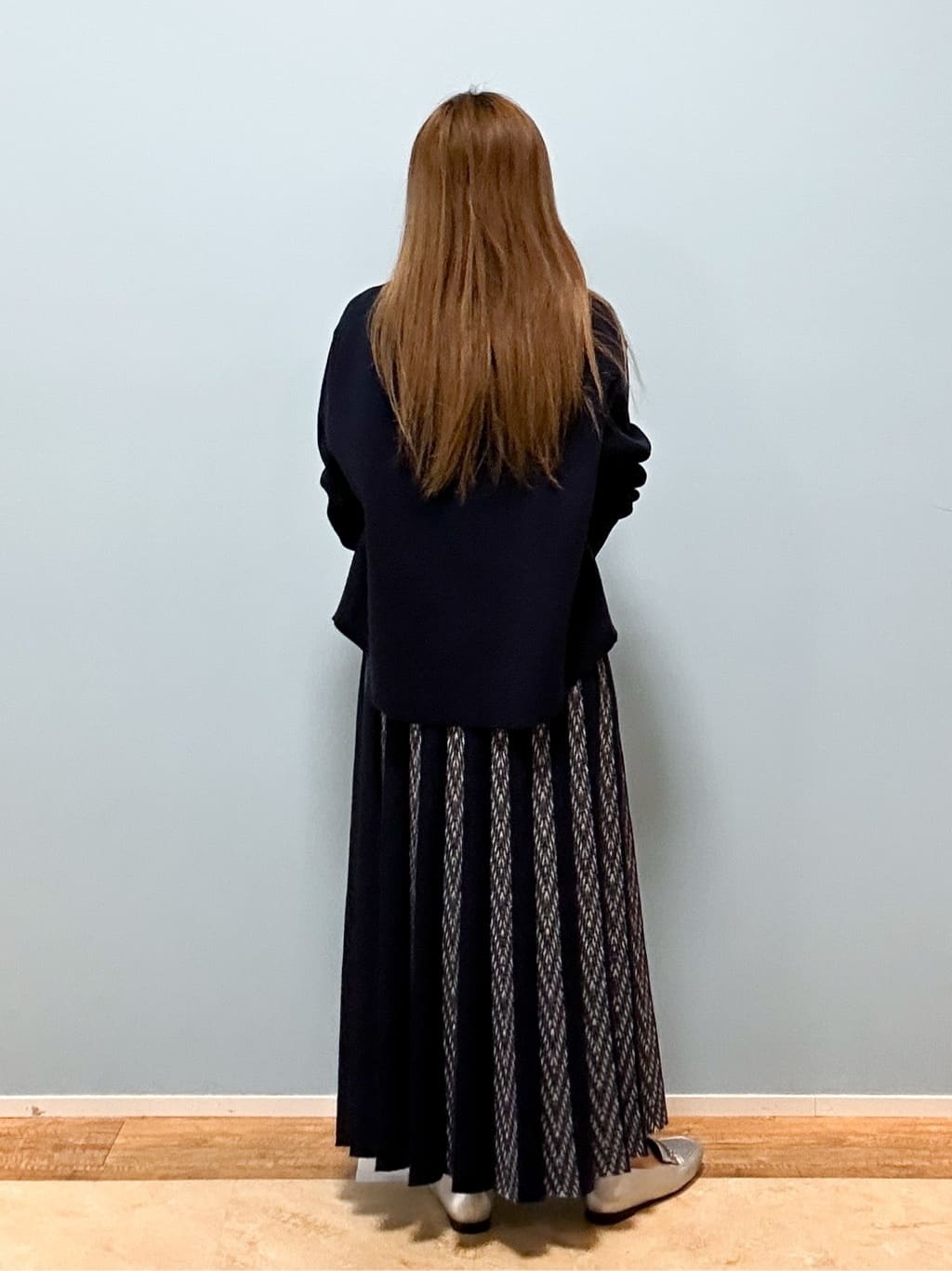 mikoさんの「SHOO･LA･RUE｜【洗濯機可/セットアップ可／S-LL】新色追加 女性らしさ際立つ もちもちニットスカート」を使ったコーディネート