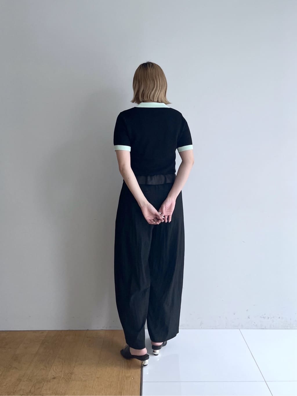 Harukaさんの「INDIVI｜ジャカードポロニット」を使ったコーディネート