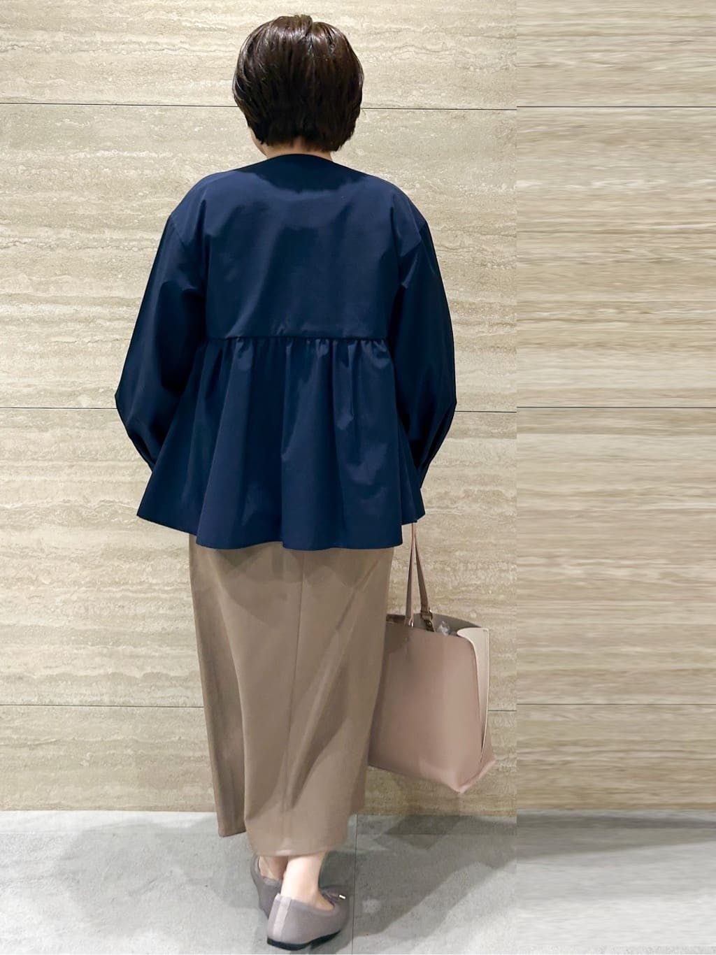NAMIさんの「OPAQUE.CLIP｜撥水ノーカラーペプラムブルゾン【洗濯機OK／抗ピル】」を使ったコーディネート