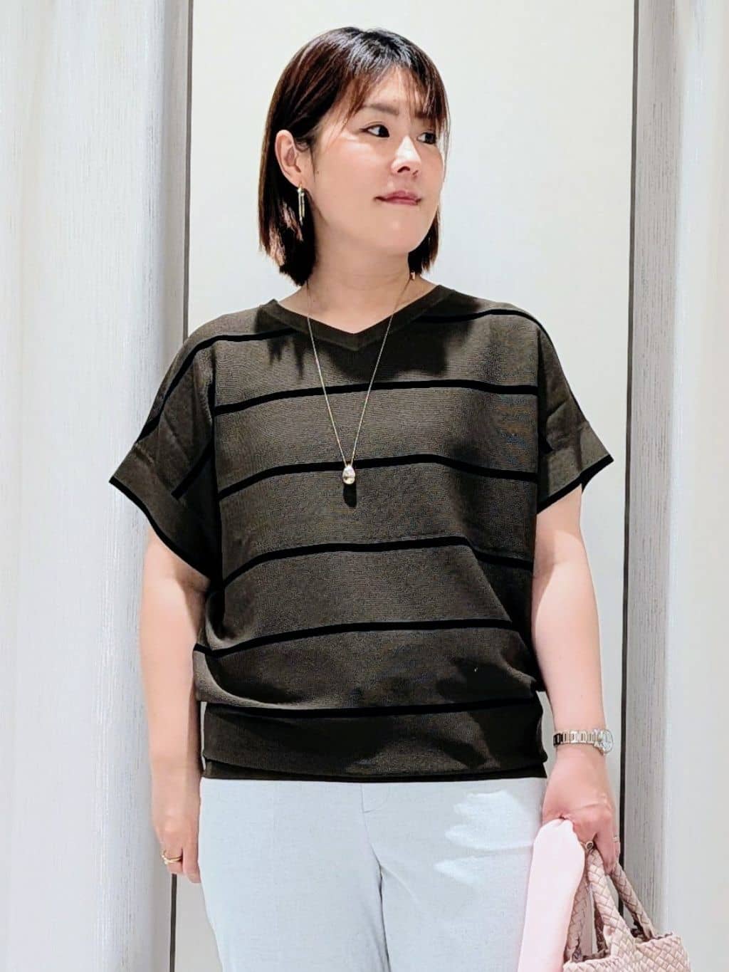 Onumaさんの「UNTITLED｜【接触冷感/洗える/後ろウエストゴム】オックステーパードパンツ」を使ったコーディネート