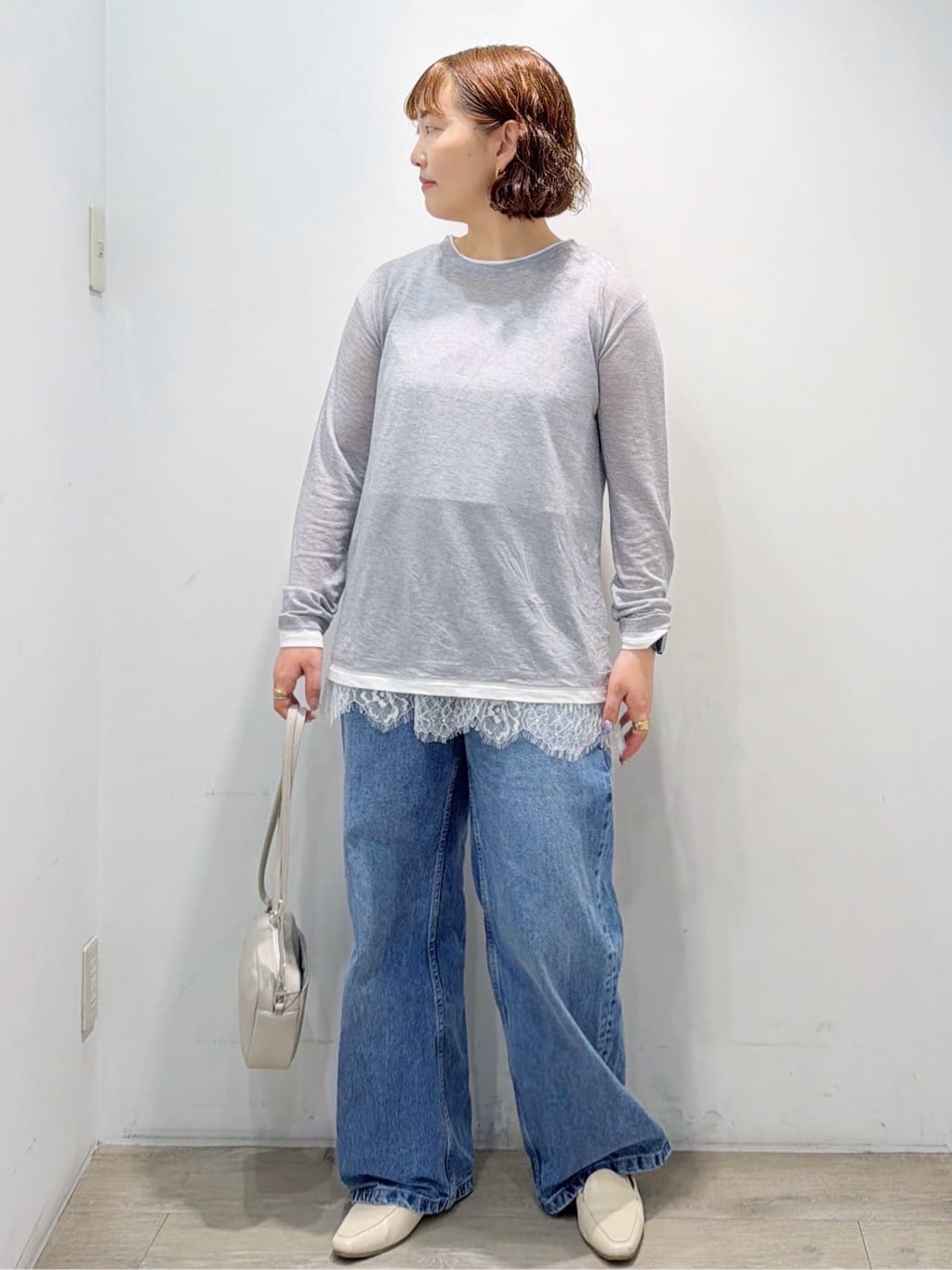 sumicaさんの「OPAQUE.CLIP｜配色レイヤードロングスリーブTシャツ【洗える】」を使ったコーディネート