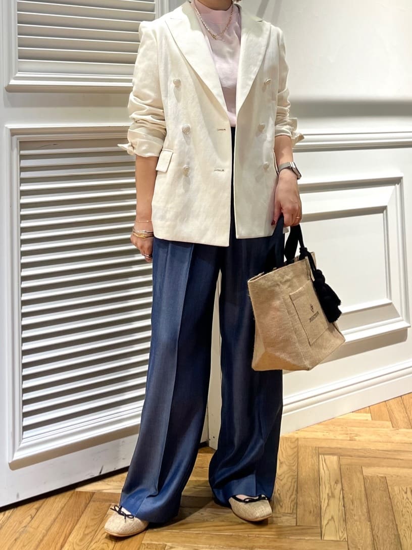 つじ まこさんの「DRESSTERIOR｜【セットアップ可】リネンブレンドダブルブレストジャケット」を使ったコーディネート