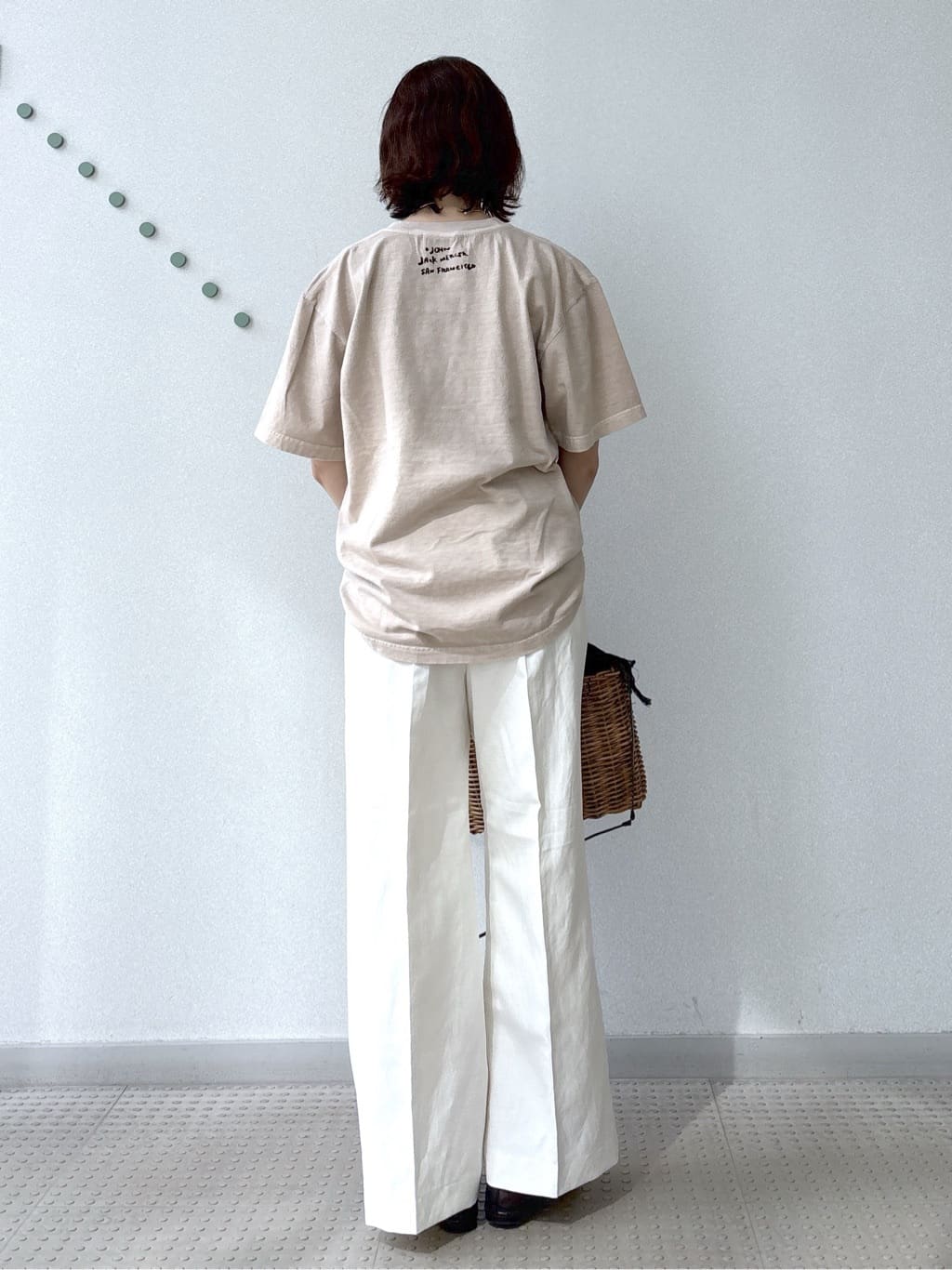 saitoさんの「DRESSTERIOR｜J．J．Mercer （ジェイジェイマーサー）【別注】プリントTシャツ」を使ったコーディネート